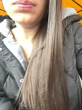 Isabella21  online show from March 9, 9:41 pm