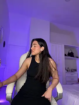 Snapshot of julieta_jhonss chatting on March 2, 5:08 am julieta jhonss online show from March 2, 5:08 am