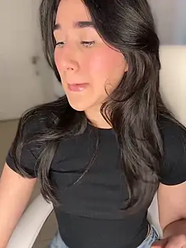 julieta jhonss online show from March 16, 2:17 am