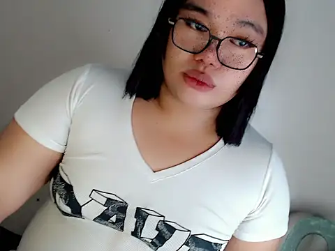 itsmeyourgirlfucker online show from December 14, 11:20 pm