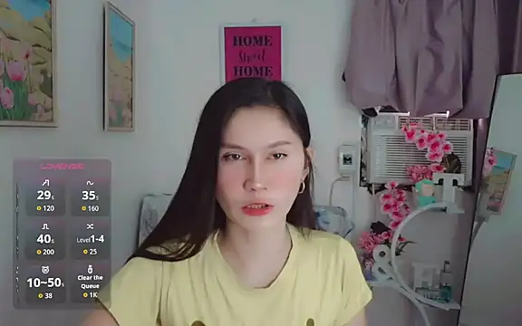 anne smithe online show from March 8, 10:57 pm