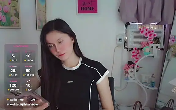 anne smithe online show from March 25, 1:22 am