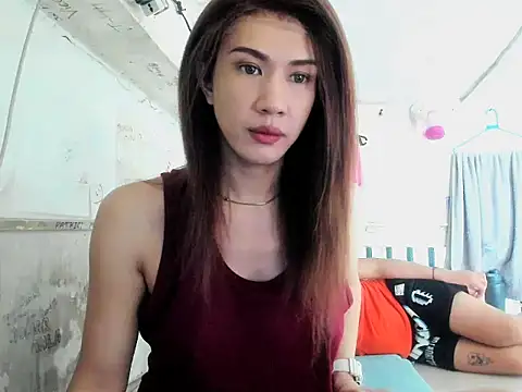 manilafoxts online show from February 11, 3:00 am