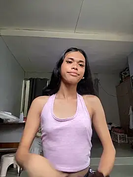 Snapshot of urcurlydiva chatting on September 27, 8:30 am urcurlydiva online show from September 27, 8:30 am