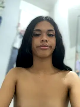 Snapshot of urcurlydiva chatting on October 1, 2:50 am urcurlydiva online show from October 1, 2:50 am