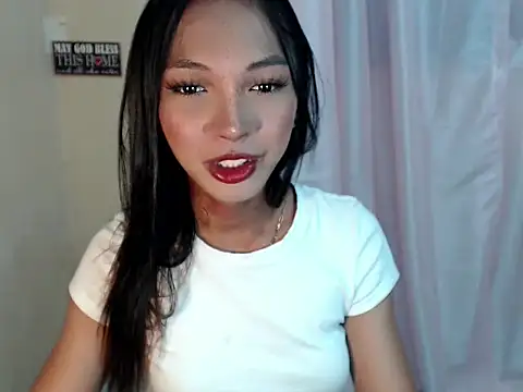 Snapshot of Simi_Ipit chatting on May 2, 5:34 am Simi Ipit online show from May 2, 5:34 am