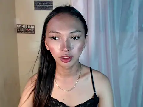 Snapshot of Simi_Ipit chatting on May 2, 11:54 pm Simi Ipit online show from May 2, 11:54 pm