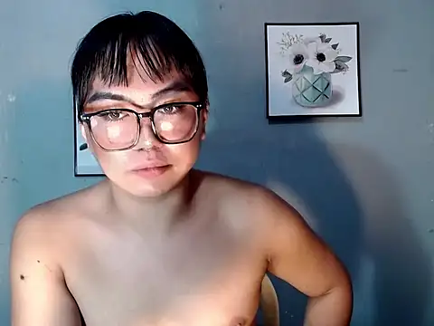 Snapshot of Asianblk_barbiedoll chatting on June 14, 5:31 am Asianblk barbiedoll online show from June 14, 5:31 am