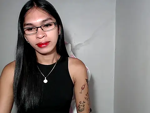 sexloverxxz online show from November 5, 12:21 am