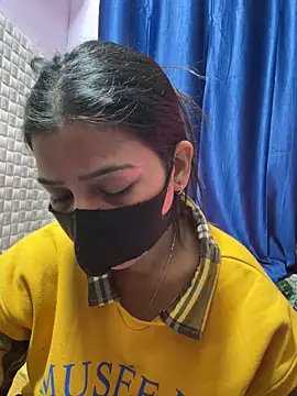 Hot Jaanvi  online show from February 19, 5:03 am