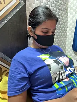 Hot Jaanvi  online show from April 8, 4:45 am