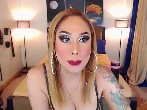 Allysonevanns online show from October 24, 10:33 am