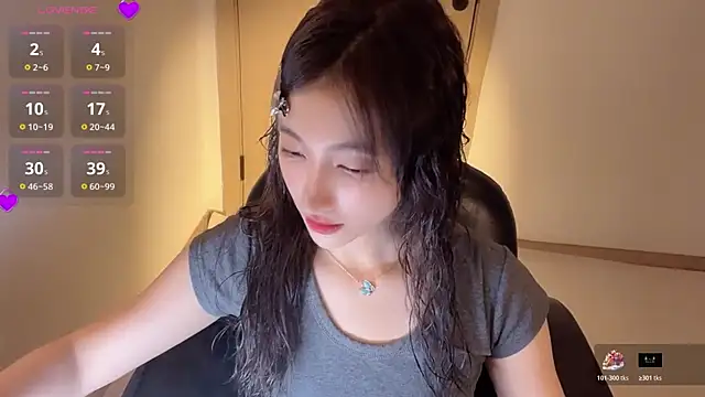 Seraphina-se online show from April 13, 3:17 pm