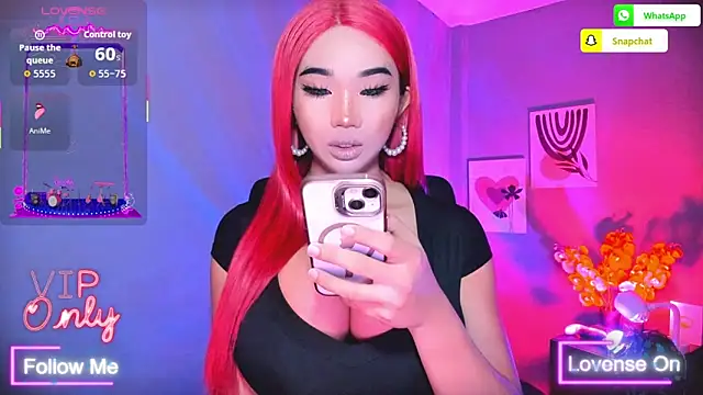 Snapshot of TriciaCumLoader chatting on February 23, 10:34 am TriciaCumLoader online show from February 23, 10:34 am