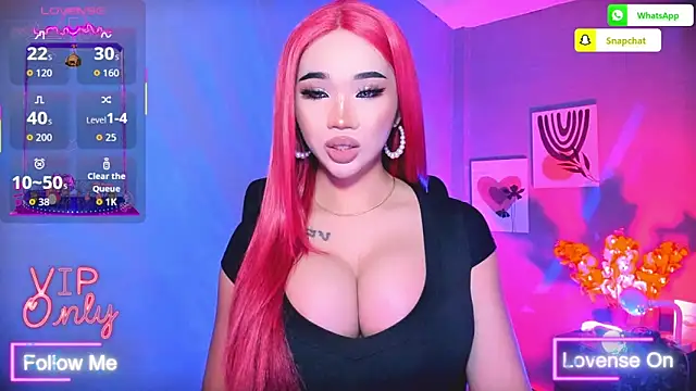 Snapshot of TriciaCumLoader chatting on March 2, 5:52 am TriciaCumLoader online show from March 2, 5:52 am