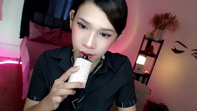 Veniceseduction online show from September 15, 3:39 am