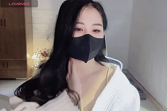    Daisy    online show from January 15, 8:01 pm