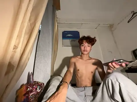 ur little secret online show from November 15, 5:38 am