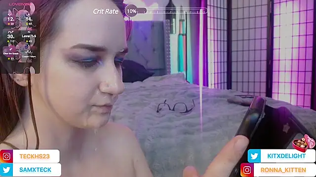 Snapshot of SamXTeck chatting on March 5, 12:59 am SamXTeck online show from March 5, 12:59 am