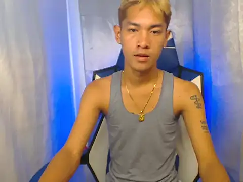 riks tyler online show from November 7, 5:07 am