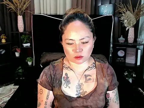 Snapshot of EstellaStarXxx chatting on May 10, 3:17 pm EstellaStarXxx online show from May 10, 3:17 pm