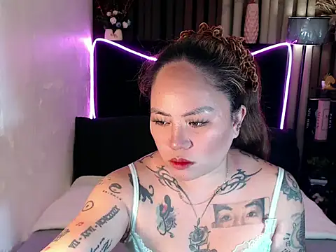 Snapshot of EstellaStarXxx chatting on May 24, 3:55 am EstellaStarXxx online show from May 24, 3:55 am