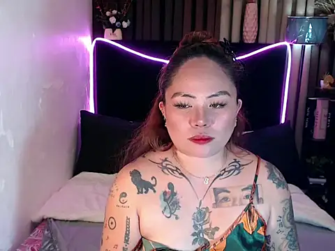 Snapshot of EstellaStarXxx chatting on May 25, 4:02 pm EstellaStarXxx online show from May 25, 4:02 pm