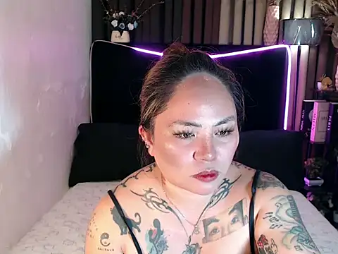 Snapshot of EstellaStarXxx chatting on June 6, 4:44 pm EstellaStarXxx online show from June 6, 4:44 pm