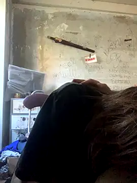 Snapshot of graylovescookies chatting on October 8, 6:44 am graylovescookies online show from October 8, 6:44 am