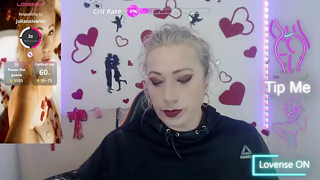 Snapshot of sofiacurvy_45 chatting on September 9, 4:39 pm sofiacurvy 45 online show from September 9, 4:39 pm