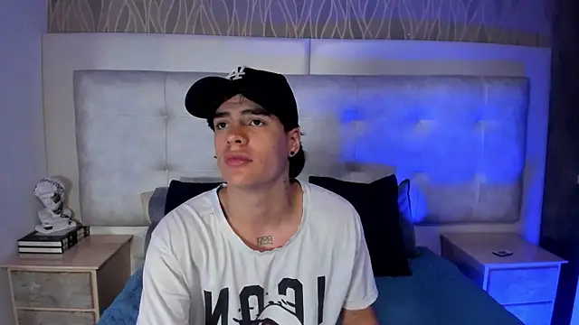 BenitoSaenz online show from February 5, 1:38 pm