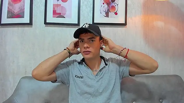 BenitoSaenz online show from March 19, 12:53 pm