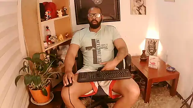 King Malik online show from October 24, 2:02 pm