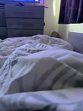 leroy9501 online show from March 13, 8:21 am