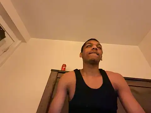 Snapshot of zeeeky_33deep chatting on May 4, 6:09 am zeeeky 33deep online show from May 4, 6:09 am