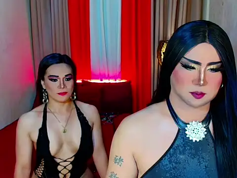 Snapshot of UnlimitedCumShow chatting on May 21, 3:57 am UnlimitedCumShow online show from May 21, 3:57 am