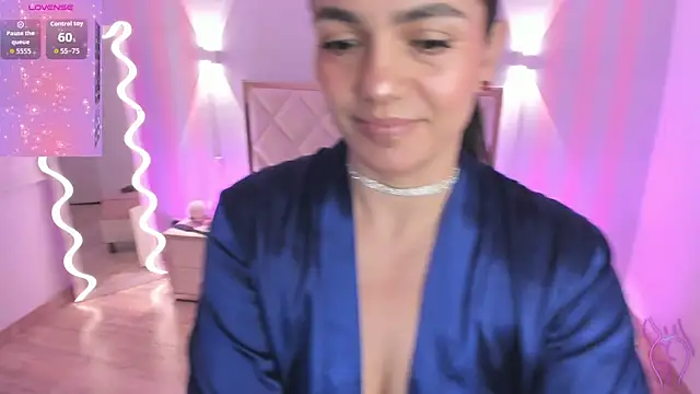 Rosalind tay online show from April 16, 11:11 am