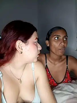 Chloe Sky love online show from April 18, 3:21 am