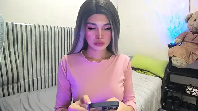 Ms Monica online show from December 17, 2:56 pm