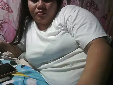 xxwild pussyxx online show from October 24, 5:59 am