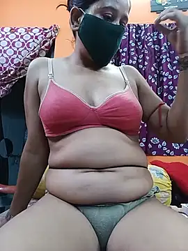 Snapshot of Hotpuja25 chatting on June 29, 1:44 pm Hotpuja25 online show from June 29, 1:44 pm