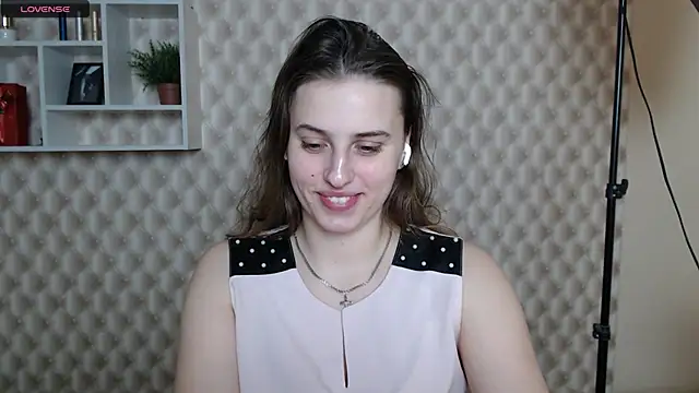 Snapshot of AmandaDimond_ chatting on February 8, 2:31 pm AmandaDimond online show from February 8, 2:31 pm