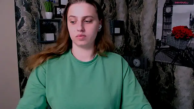 AmandaDimond  online show from April 23, 9:08 am