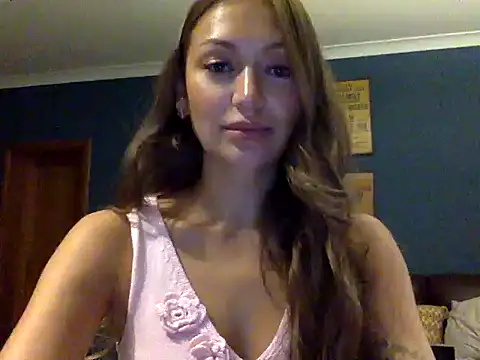 Snapshot of Sainaa1 chatting on September 20, 6:31 pm Sainaa1 online show from September 20, 6:31 pm