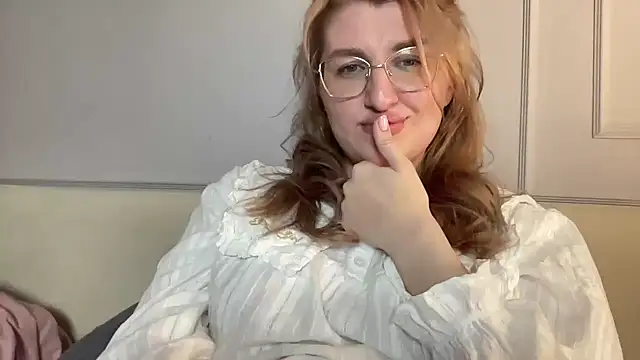 Snapshot of Kadayy1 chatting on November 12, 4:07 pm Kadayy1 online show from November 12, 4:07 pm