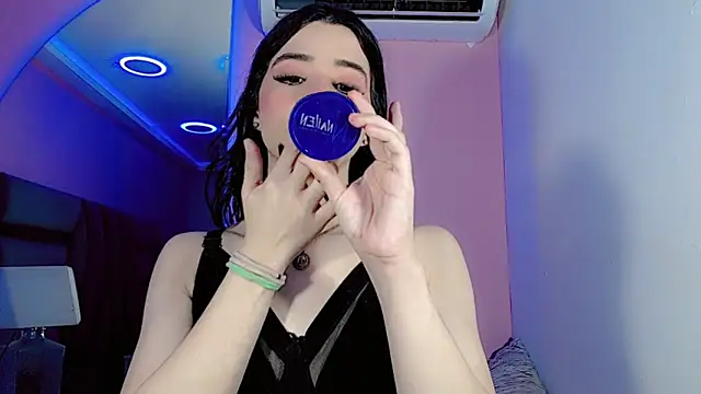 SabrinaAbasali online show from October 4, 9:02 pm