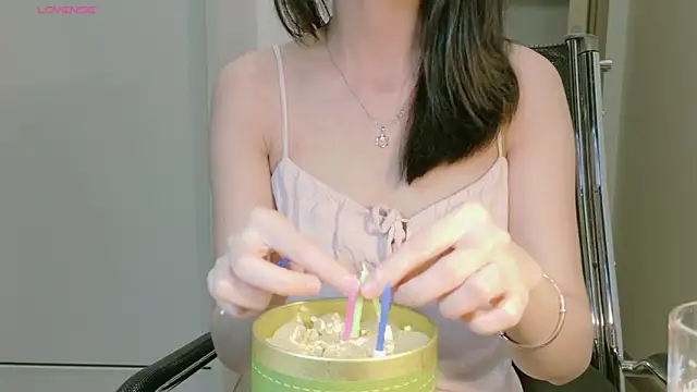 Ryeon 99 online show from March 29, 3:23 pm