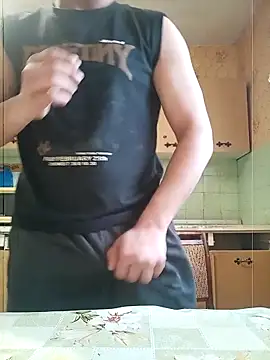 Snapshot of Llovlyboyyyy12 chatting on March 3, 5:57 am Llovlyboyyyy12 online show from March 3, 5:57 am