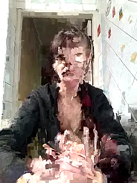 Snapshot of Adeline3302 chatting on November 12, 1:33 pm Adeline3302 online show from November 12, 1:33 pm