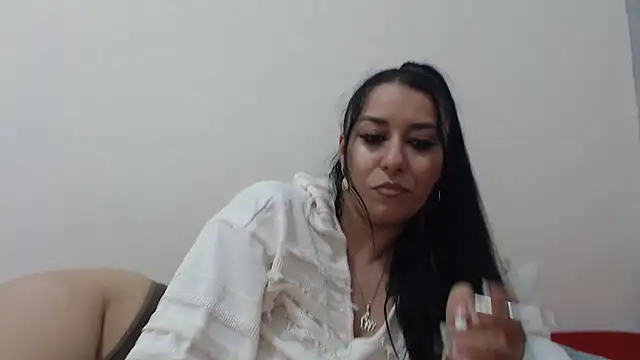 Snapshot of Maryem637048 chatting on March 11, 12:55 pm Maryem637048 online show from March 11, 12:55 pm